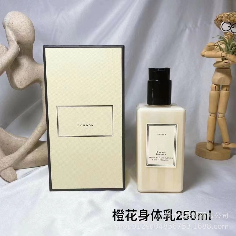 Zuma's フレグランス パフューム ボディ ローション 250ML ブルー ウィンド チャイム ブリティッシュ ペア シーソルト ライム オイル ピーチ ハニー オレンジ ブロッサム|undefined