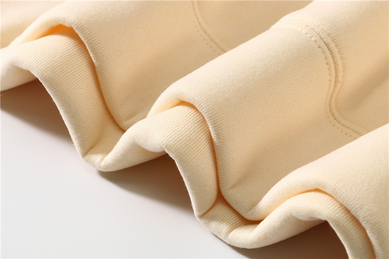 Herrenbekleidung: Neuer Herren-Sweatshirt mit Reißverschluss und Kapuze, Sportanzug für Herbst und Winter, markenbedruckter lässiger Sweatshirtanzug_voghion.com