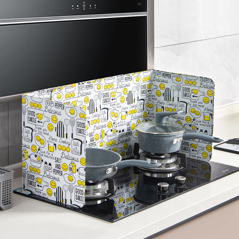 Anti-splash oil-blocking board, heat-resistant aluminum foil for gas stoves, high-temperature resistant kitchen heat insulation, foldable cooking shield