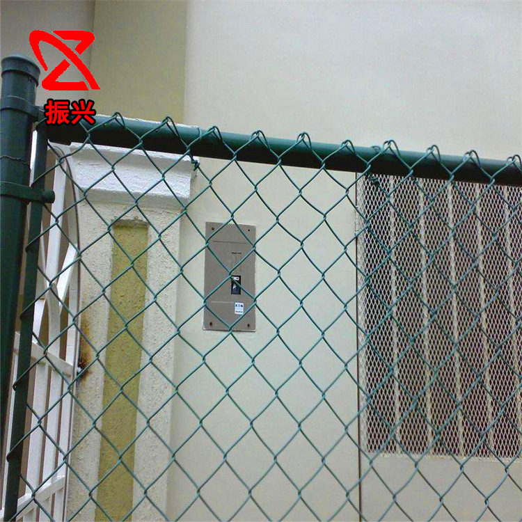 球场护栏 篮球足球场学校运动场围栏体育场隔离护栏球场围栏网