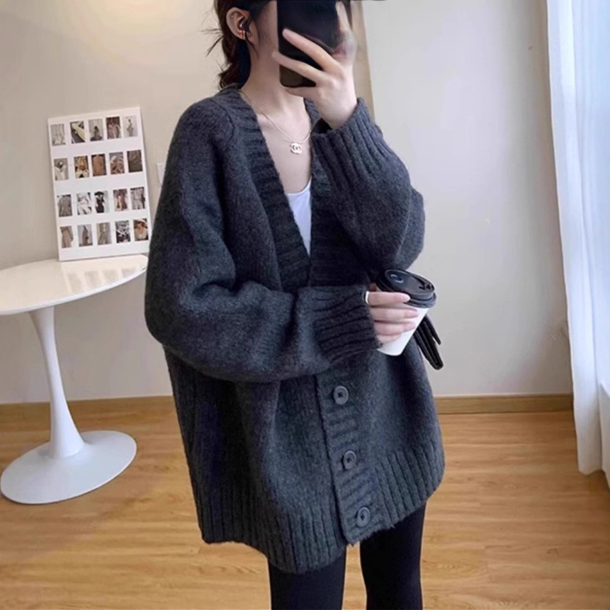 慵懒风复古宽松V领毛衣外套女秋冬季韩版轻熟风外搭长袖针织开衫