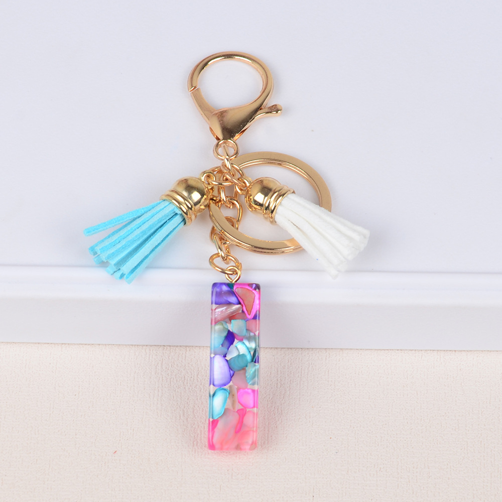 Keychain de iniciales de goteo de pegamento mezcla de piedra de letras de llaves lindas bolsos de damas llaves de automóviles colgantes joyas