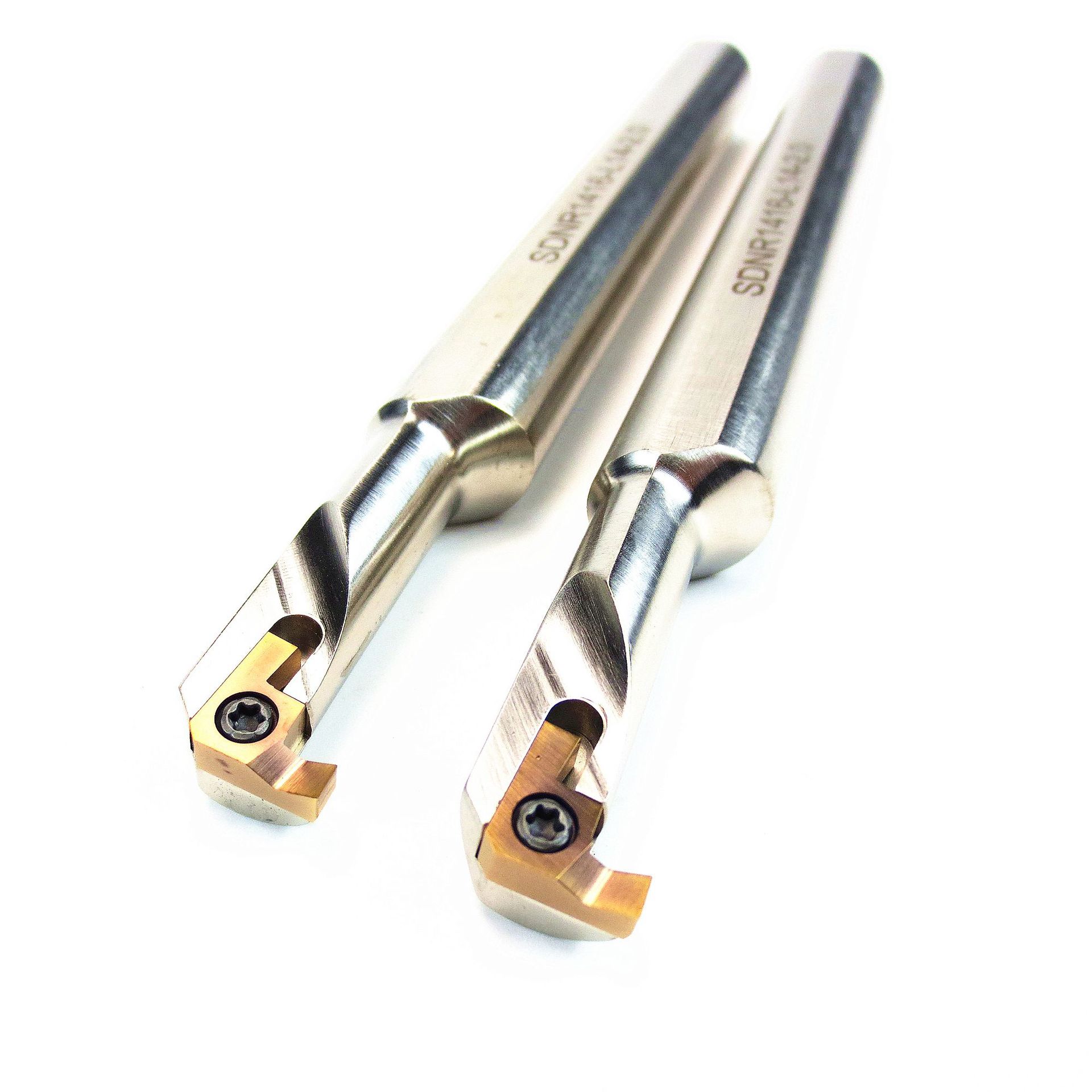 抗震小孔内槽刀杆/最小过孔 14  单边切深4 ：SDNR1416-L14T