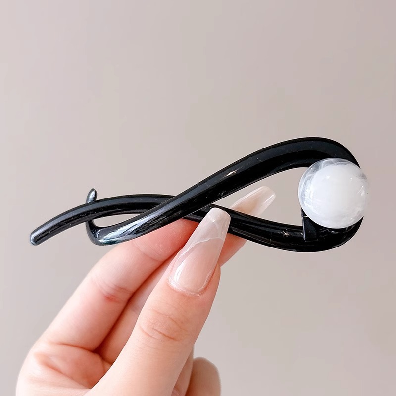 Temperamento coreano de alta gama gelatina pudín torsión clip cabello de alta calidad un clip de estilo estilo estilo de cabello