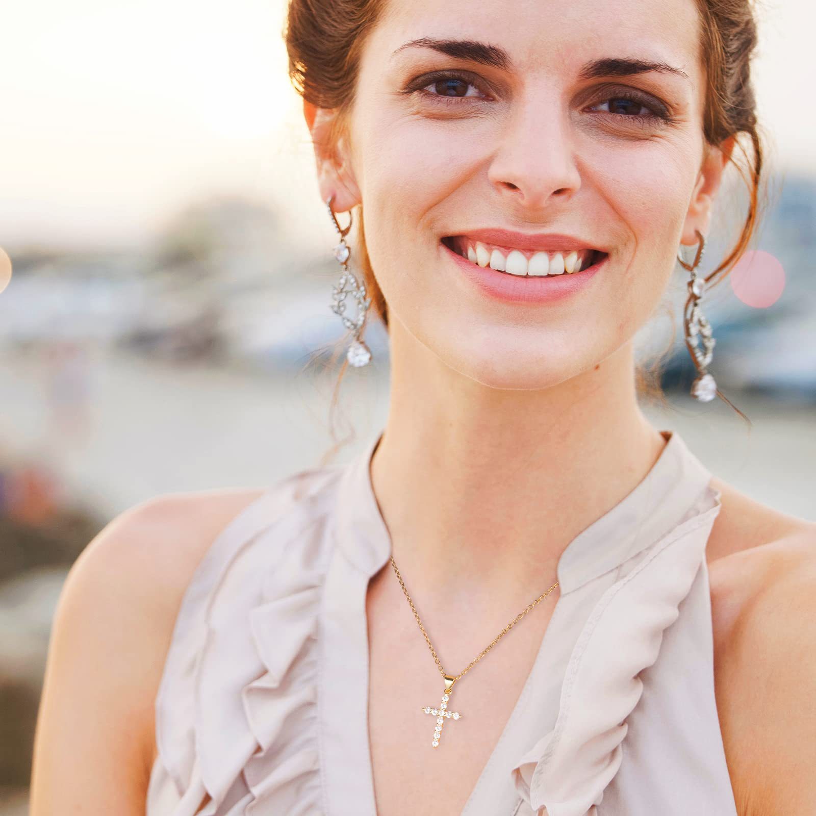 Wholesale Jewelry IG Style Cross Crown Copper Zircon 14K Gold Plated 18K Gold Plated Plating Inlay Pendant Necklace display picture 3