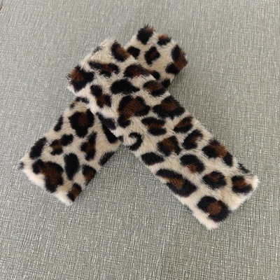 Color Long Fur Shoulder Pads, Child | Seat belt shoulder pad - leopard-print-beige-shoulder-pads-65x23cm