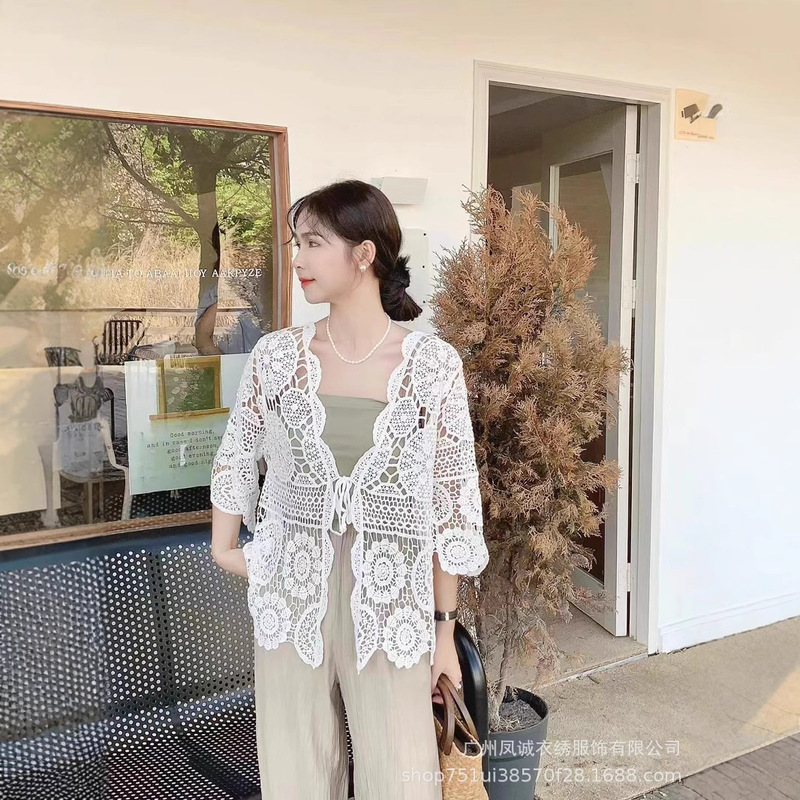 Bohemian Seaside Vacation Crochet Hollow Knitwear Women's Autumn Solid Color Design Sense Niche Cardigan Top Bohemian Seaside Vacation Crochet Hollow Knitwear Women's Autumn Solid Color Design Sense Niche Cardigan Top