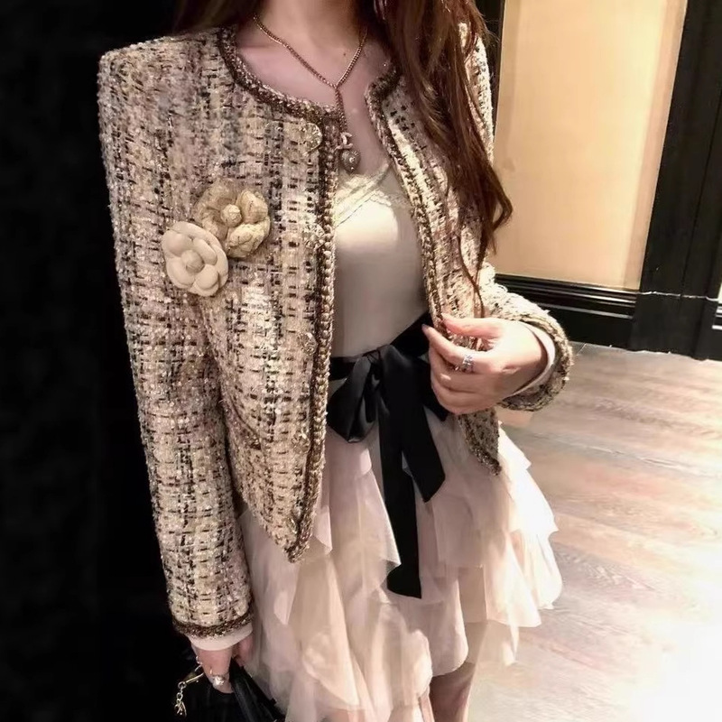 High-End Chanel-Style Three-Dimensional Floral Sequin Tweed Short Jacket for Petite Women, Woven Shiny Thread Blazer Cardigan