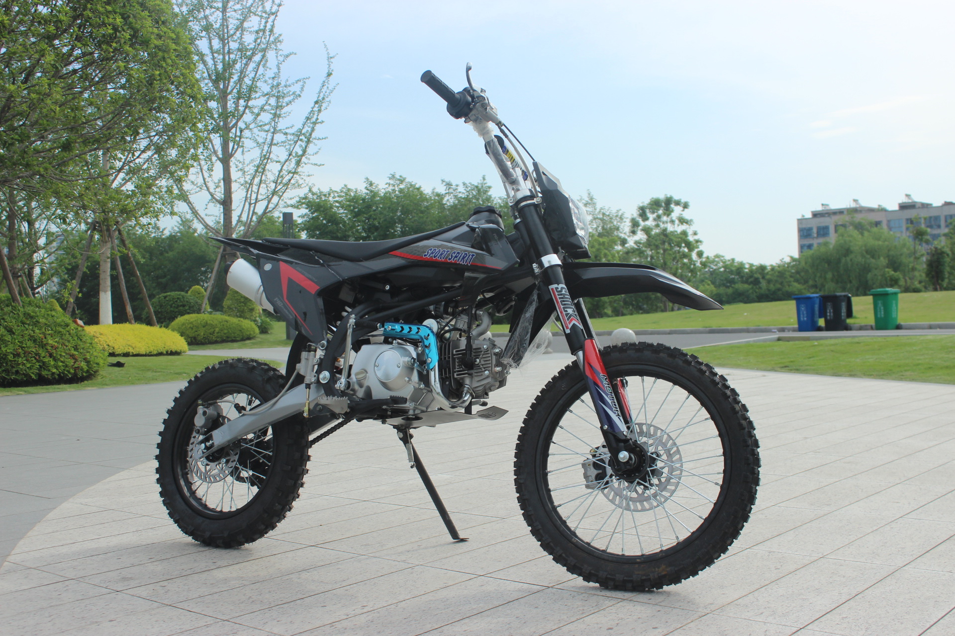 Brand New Off-Road Motorcycle, Mountain Dirt Bike with Reinforced Frame, Professional Motorcycle, 125Cc All-Terrain Motorcycle