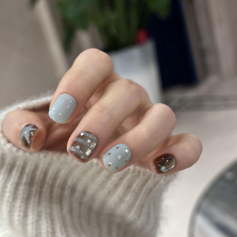 Qianfan [Milk Blue Star] Star Cute Short Nails Purely Handmade Wearable Nails Whitening Nail Art Patch Fake Nails