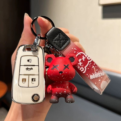 Car key bag: Mai Rui Bao Cruze - chevrolet-c-old-single-shell-white-red-violent-bear-pendant
