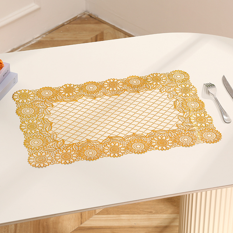 Venta caliente transfronteriza tapete de lujo ligero tapete de mesa de PVC bronceado de alta calidad tapete de aislamiento térmico de hotel creativo salvaje europeo tapete antideslizante