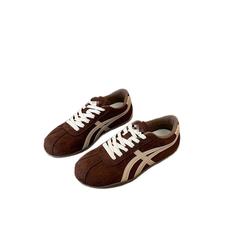 Retro rojo de suela gruesa zapatos de entrenamiento para mujeres 2026 primavera nuevos zapatos de suela gruesa zapatos deportivos casuales antideslizantes zapatos para correr