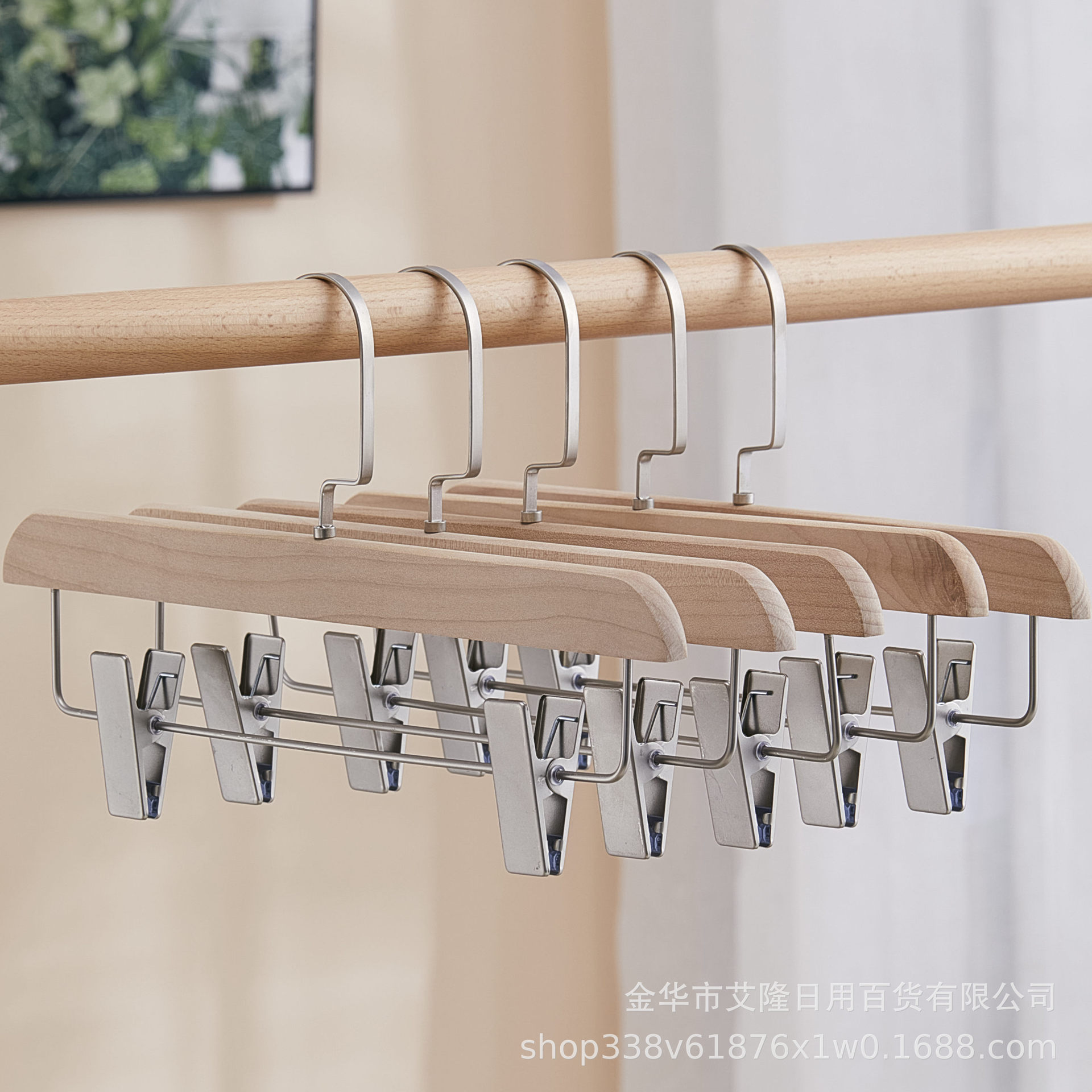 Fábrica directa de alta calidad de madera maciza pantalones rack adulto color madera pantalones clip pantalones percha falda clip pantalones colgador