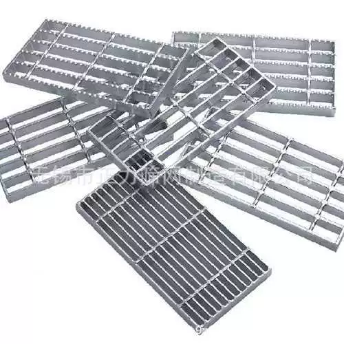 Заводская основная решетчатая плита из нержавеющей стали 304 Стальная решетчатая плита траншеи крышка паза горячее погружение гальванизированная решетка плита сетка сопротивления