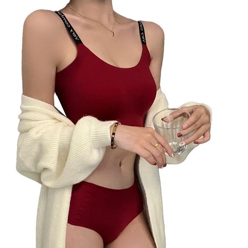 Big brand same style jelly seamless underwear women's suit red no wire letter shoulder strap boxed zodiac year bra
