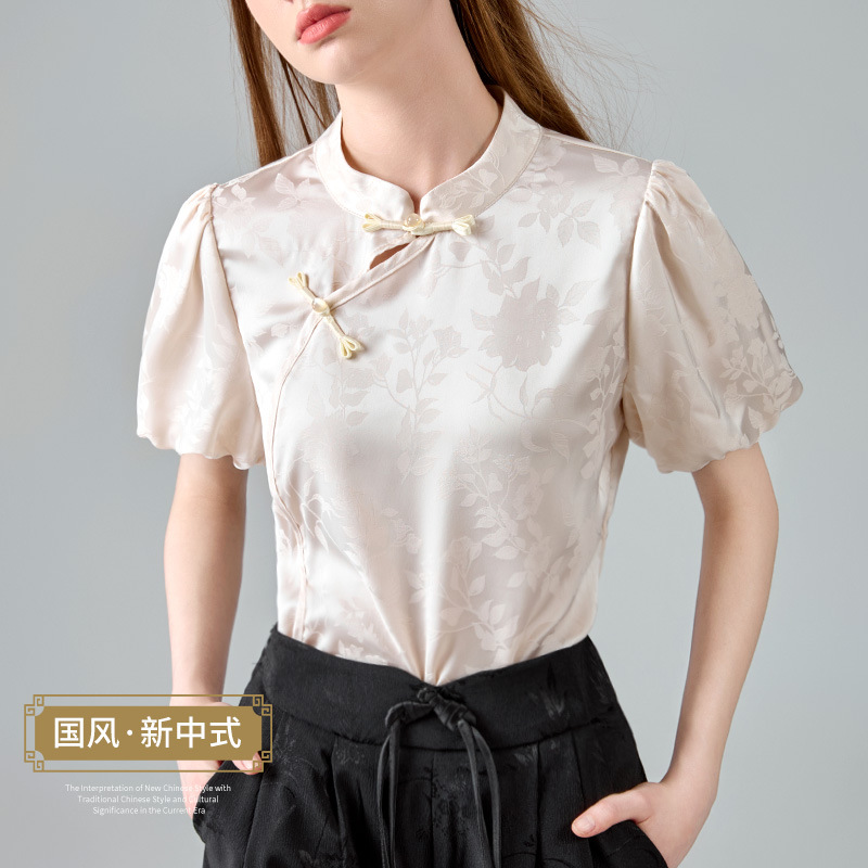 Nueva camisa de estilo chino para mujer 2024 verano nuevo estilo de alta gama burbuja de manga corta camisa de gasa de temperamento satinado