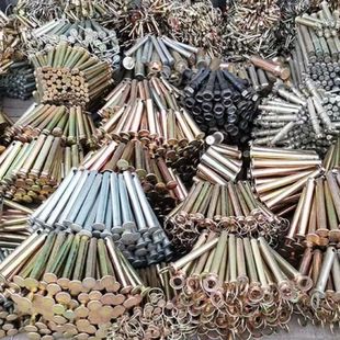 �r�C�N���N�S������N�̶�40�Ғ젿��ƽ�^���Ӳ��N�����C