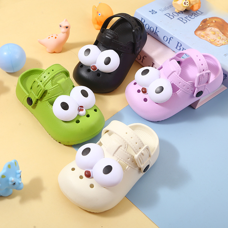 New EVA Children's Sandals Men's and Women's Summer Cartoon Cute Big Eyes Anti-Collision Indoor and Outdoor Wear Non-slip Toe Shoes