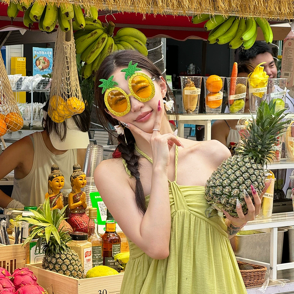 Beach sunglasses, glasses for party, wineglass for ice cream, graduation party