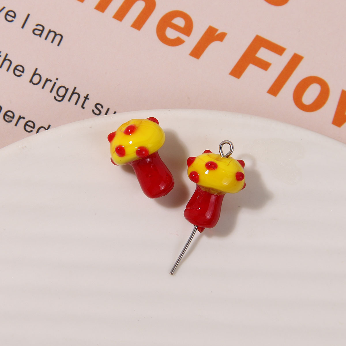 3g Weight Beads Jewelry Making Type 16*12mm Jewelry Making Size DIY Jewelry Accessories Classification 1 Piece Quantity glass Material Mushroom Pattern Polishing Design Casual, Sweet, Simple Style Style 1 Piece 16*12mm Glass Mushroom Beads 8
