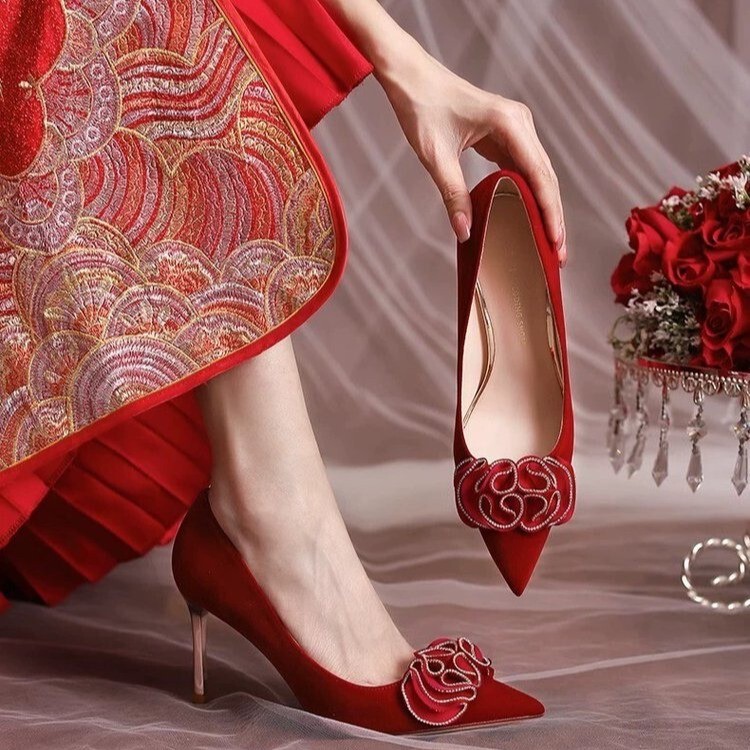 Festive Pointed Toe Wedding Shoes for Women 2024 Autum New Style Shallow High Heels Comfortable Jiahe Shoes Wedding Shoes Red Bridal Shoes