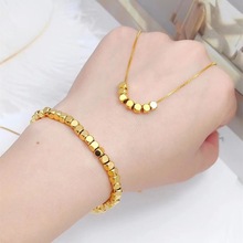 ���lɳ��С������С�t��ͬ�����С���K����Ů���i���ֱ��؛Դ