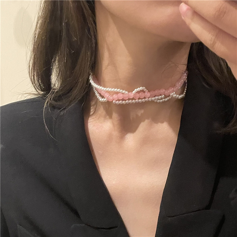 Rosa Runde Perlen Perle Doppellagige Schlüsselbeinkette Ins Windtropfen Anhänger Halskette Halskette display picture 1