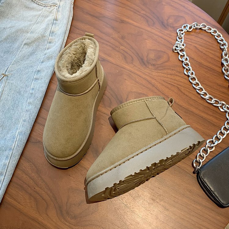 Show de amor ~ Botas de nieve para mujer, invierno 2024, nuevo estilo, plataforma de suela gruesa, piel, botas de lana cálidas