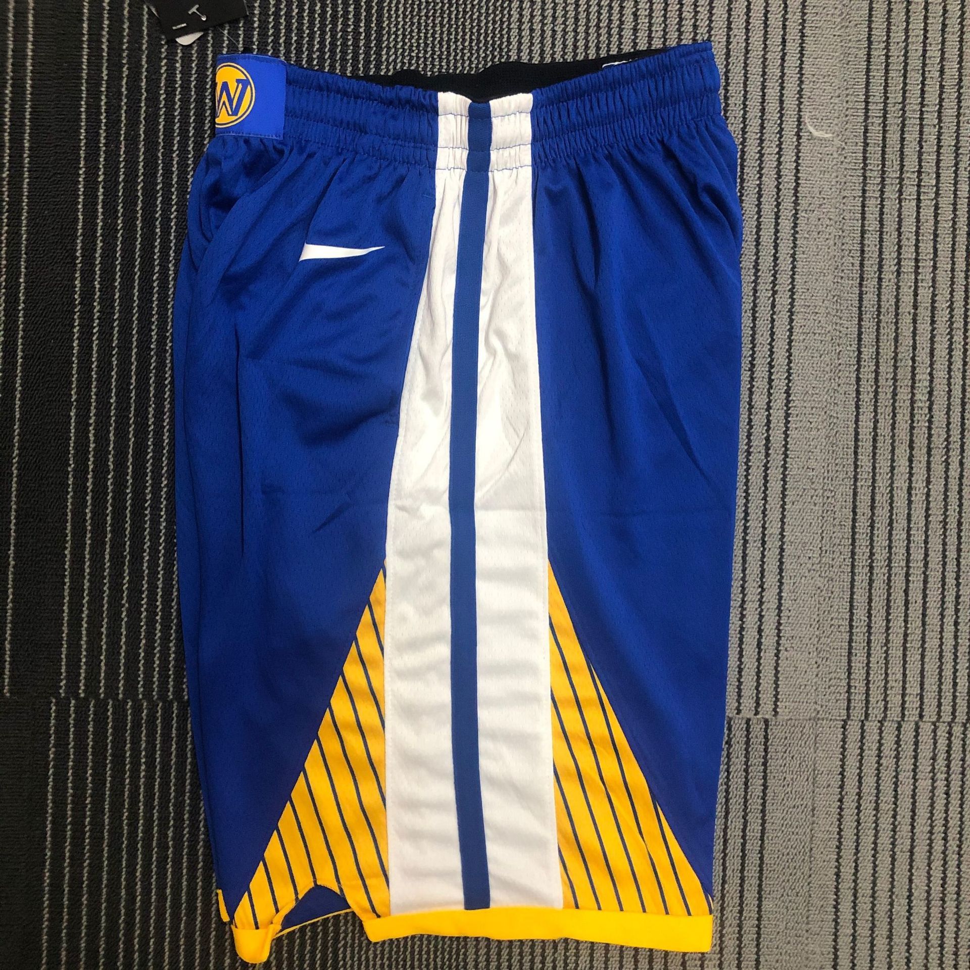 Warriors Team Basketball Shorts - Image 4