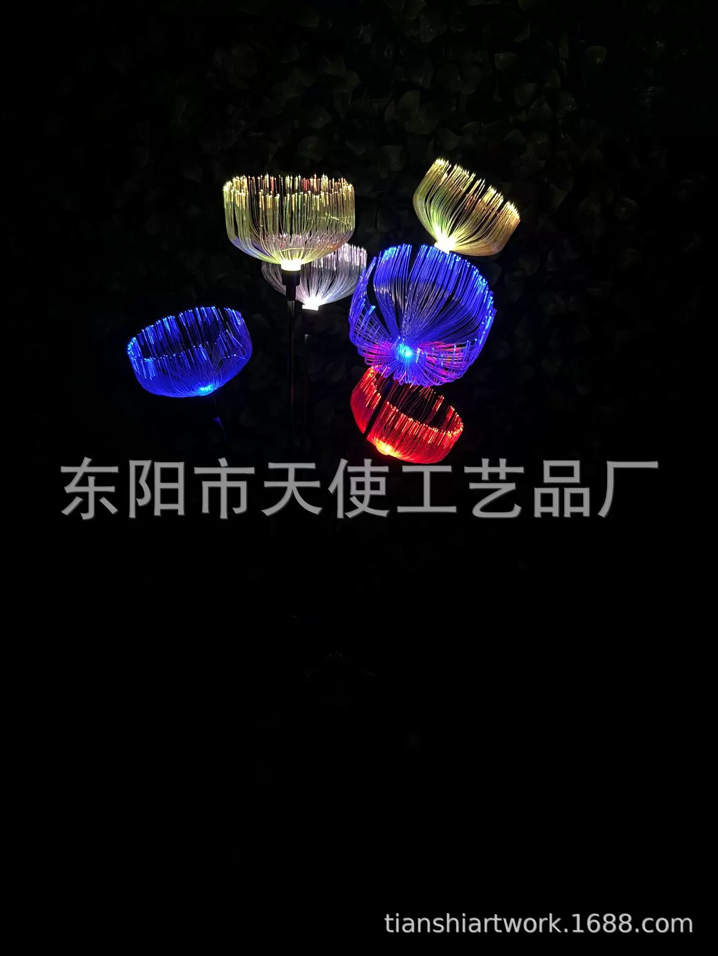 新款跨境太阳能光纤水母一拖六庭院景观户外花园节日装饰七彩灯厂