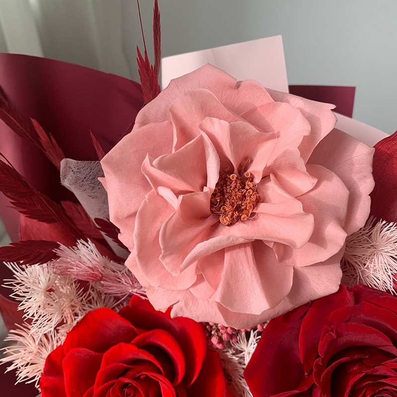 Cruce fronterizo flores de flores eternas flores terminadas flores reales rosas al por mayor al por mayor agente de envío de novia del día de San Valentín regalos de alto nivel