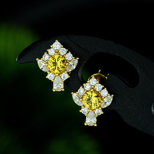 Shipei jewelry 925 silver new 0.5ct fashion all-match round eight hearts and eight arrows yellow corundum 4.5mm ear studs