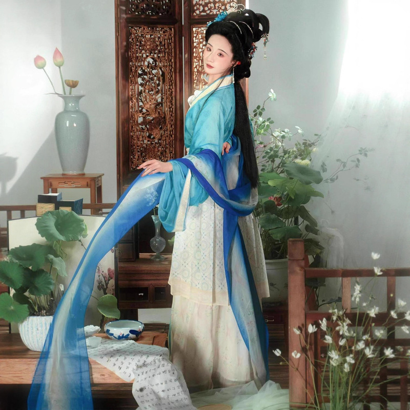 Song Dynasty Style【Menghua】Original Lady Portrait Style Restored Hanfu Women's Short Shirt, Broken Skirt, and Waistband Photography Set Complete Set Song Dynasty Style【Menghua】Original Lady Portrait Style Restored Hanfu Women's Short Shirt, Broken Skirt, and Waistband Photography Set Complete Set
