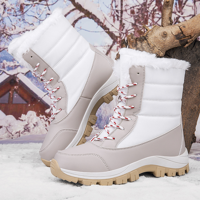 Botas de algodón de invierno para mujeres al aire libre más vello grueso calentamiento botas de nieve de comercio exterior zapatos de mujer de tamaño grande image 4