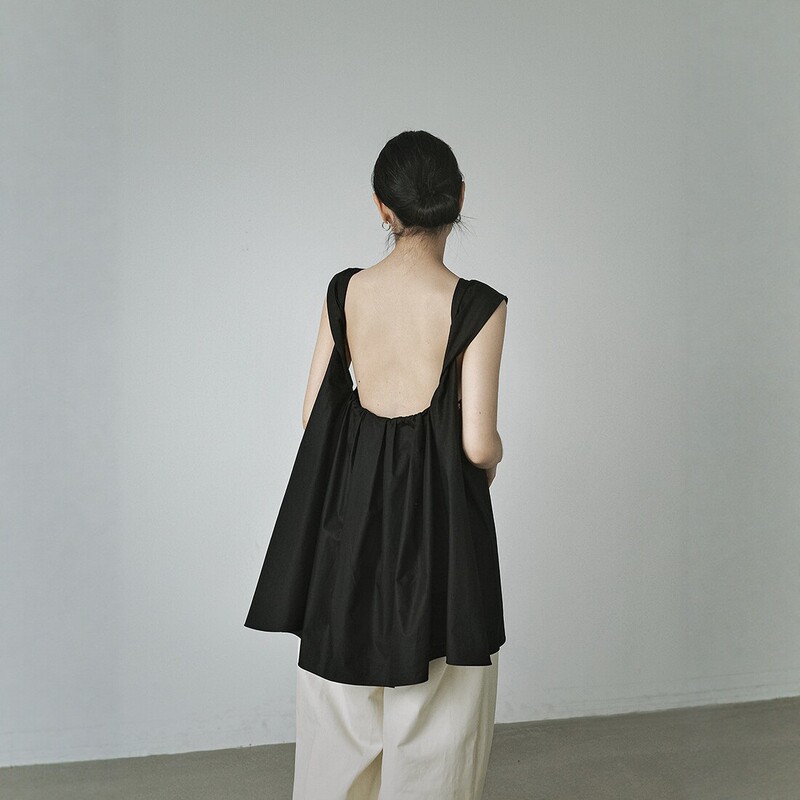 Kaneko Japanese-Style Spring and Summer Retro Sleeveless Vest Loose Round-Neck Backless Design Shirt for Women Slimming Casual Top Kaneko Japanese-Style Spring and Summer Retro Sleeveless Vest Loose Round-Neck Backless Design Shirt for Women Slimming Casual Top