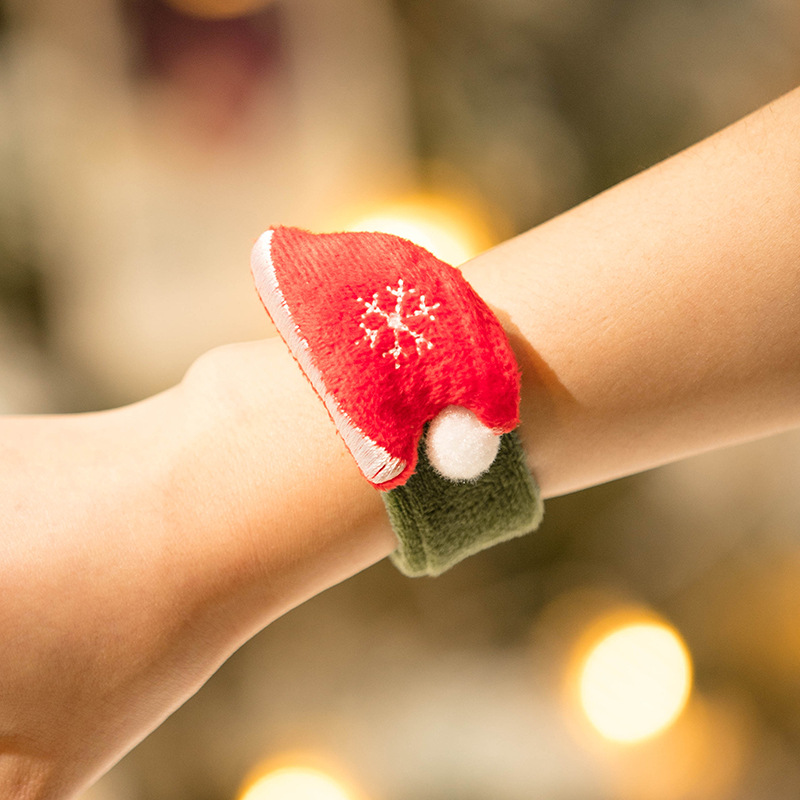 Anillo de Navidad transfronterizo, pulsera luminosa, regalo pequeño, accesorios de jardín de infantes para niños adultos, con luz, anillo de palmaditas