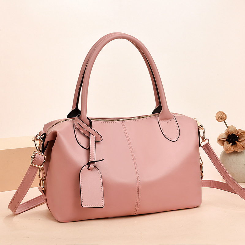 [bolso de mujeres de comercio exterior] bolso de madres de mediana edad otoño / invierno 2024, nuevo bolso de moda de gran capacidad de hombro mochila image 3