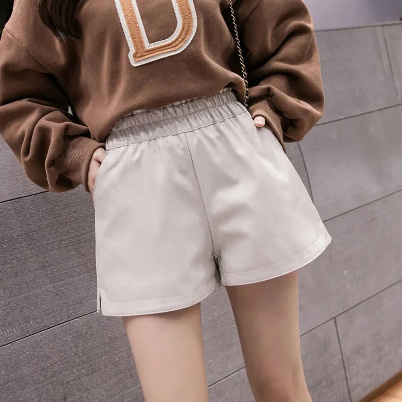 2022 Fall/Winter plus size chubby girl Wide Pants High Waist Outer Wear Slim PU Leather Shorts Black Casual Base Boots for Women