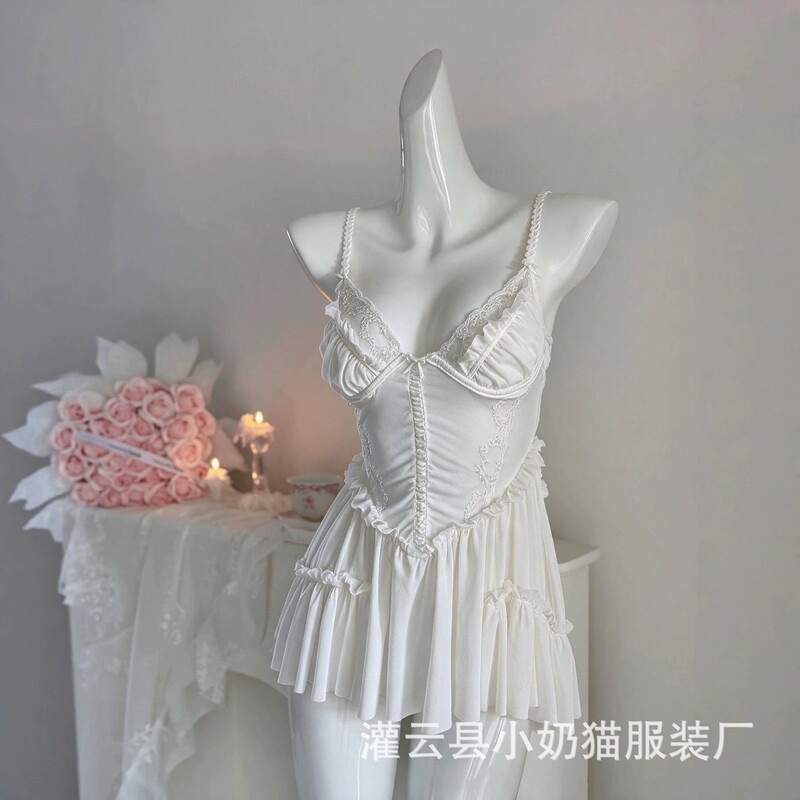 French-style cool and elegant white mesh dress, deep V-neck, waist-cinching, slimming, sheer, short suspender dress, sexy sleepwear French-style cool and elegant white mesh dress, deep V-neck, waist-cinching, slimming, sheer, short suspender dress, sexy sleepwear