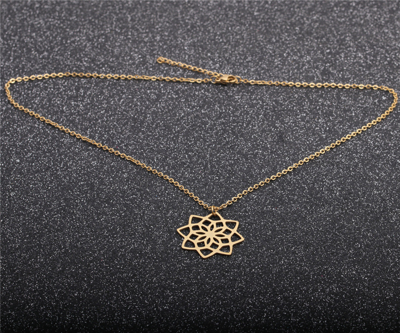 Fashion Hollow Lotus Pendant Necklace display picture 5