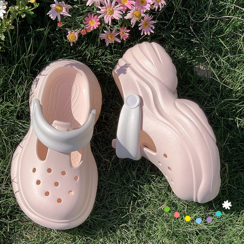 Cross-Border Trendy Perforated Shoes 2025 New Model Beach Non-Slip Thick-Soled Closed-Toe Slippers for Women Summer Outdoor Wear
