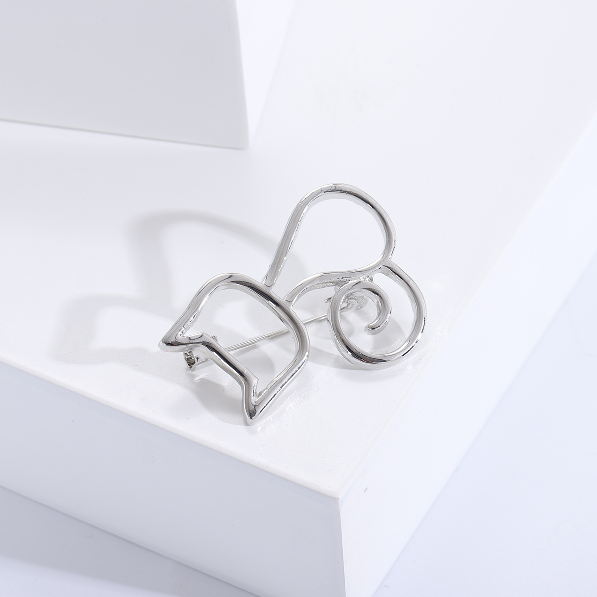 Women's Gender Basic Pin Cat Alloy Women's Brooches