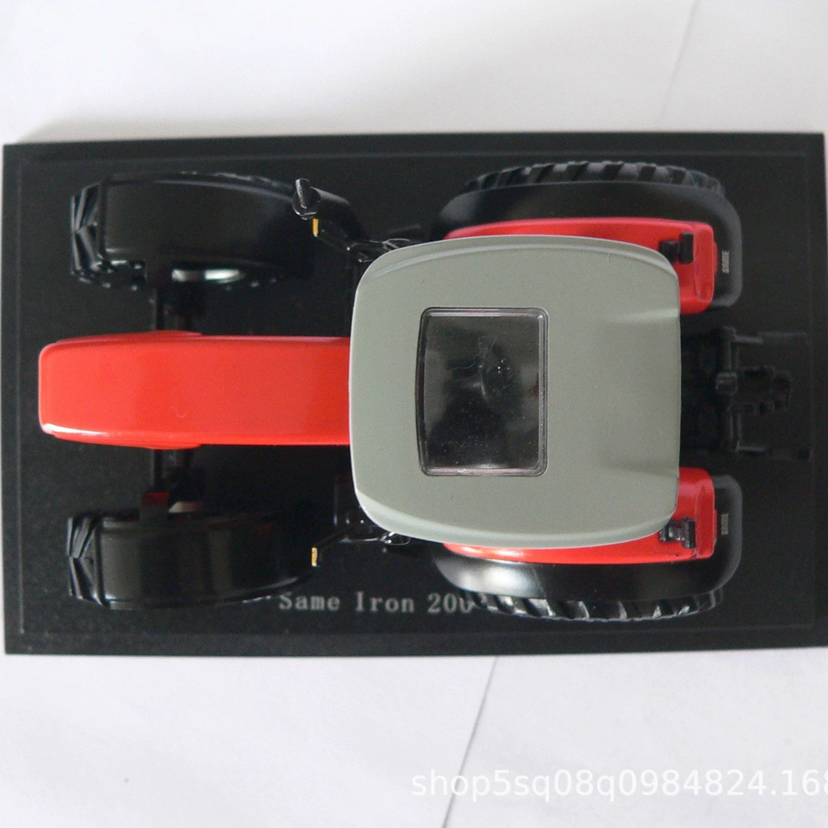 11008 1:43 Same lron 200 alloy tractor model, fully movable