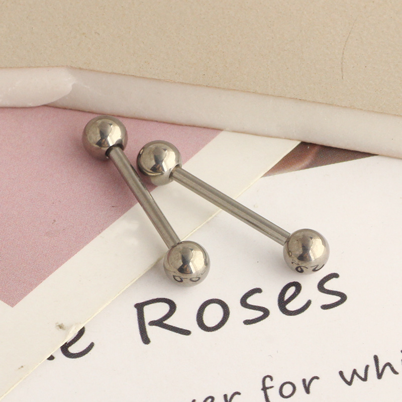 Pointed titanium steel lip stud product view