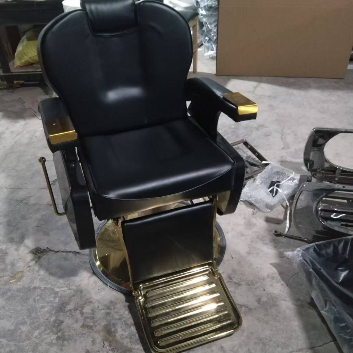 Sillas de barbería de fama en línea, salón de peluquería de alta gama, asiento de elevación, taburete de corte de pelo de estilo de peluquería