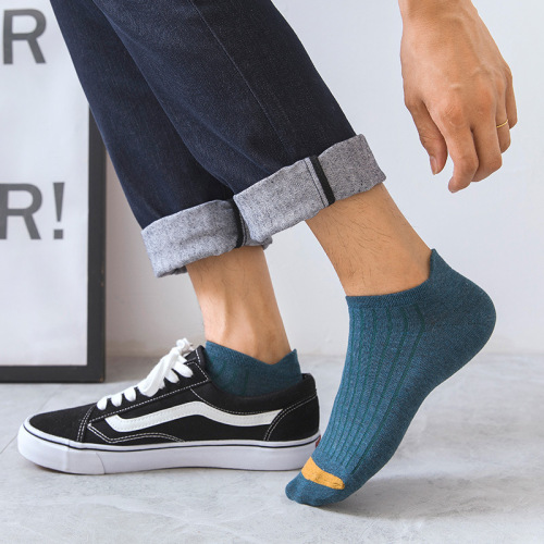 Socks Men's Socks Spring and Summer Thin Solid Color Cotton Ear Guards and Anti-Falling Men's Shallow Mouth Invisible Crew Socks Wholesale
