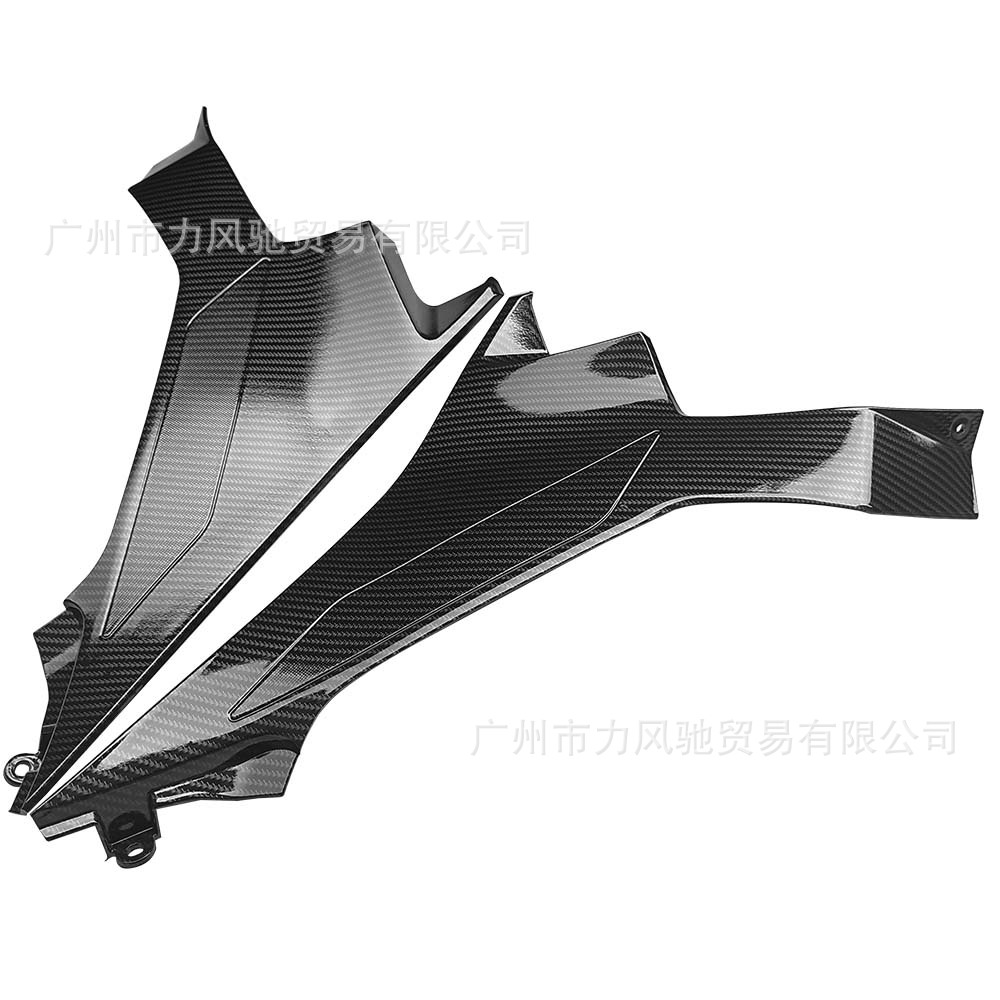 Adecuado para Kawasaki Ninja NINJA400 18-22 modificación de la cubierta del tanque de combustible izquierda y derecha placa lateral placa lateral de la carcasa patrón de fibra de carbono