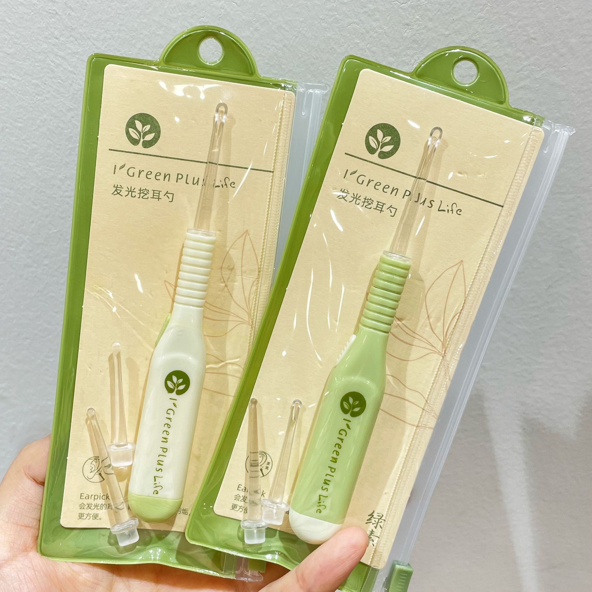 Green Ear Digging Spoon with Light Children's Luminous Ear Spoon Baby Ear Digging Ear Dump Feces Buckle Tweezers Visual Ear Digging
