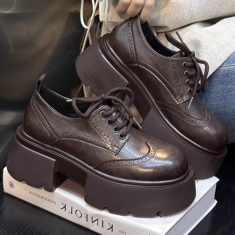 Europa estación zapatos Lefour zapatos de mujer 2025 primavera de cuero europeo con suela gruesa de talón grueso zapatos de cuero de estilo británico zapatos pequeños